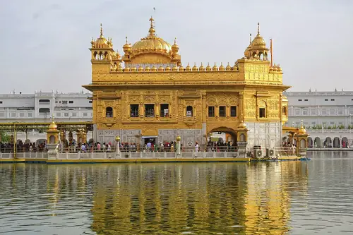 Sri Harmandir Sahib (Golden Temple), live darshan